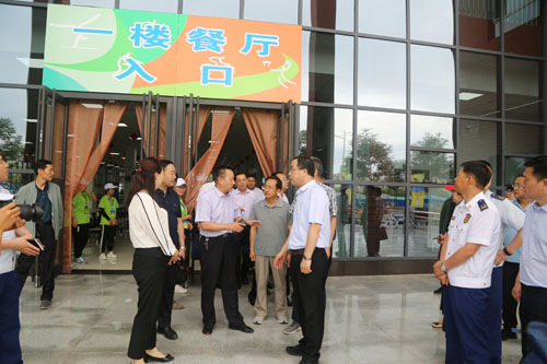 http://www10.hxu.edu.cn/__local/1/B0/92/68F88A055D5DFB054ADB2AAAB72_A1F41525_13225.jpg