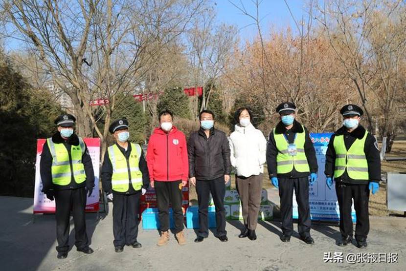 河西学院：一退休职工献爱心慰问疫情防控人员