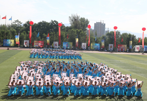 http://www10.hxu.edu.cn/__local/A/3A/34/6649DD5064BDD5FB8FFFFE3DE43_E5677C3A_20102.jpg